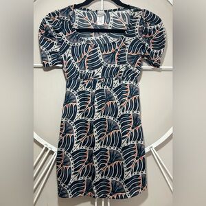 Carolina USA Navy & Coral Peacock-Print Patterned Scoop Neck Babydoll Top